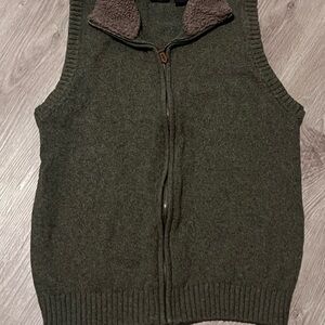 Haggar Men's Olive Zip-Up Sweater Vest